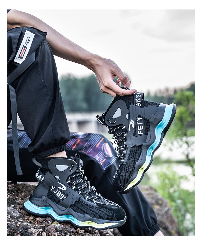 2023 Newest Design Men Safety Boots, Anti-smash Steel Toe Cap Indestructible Shoes