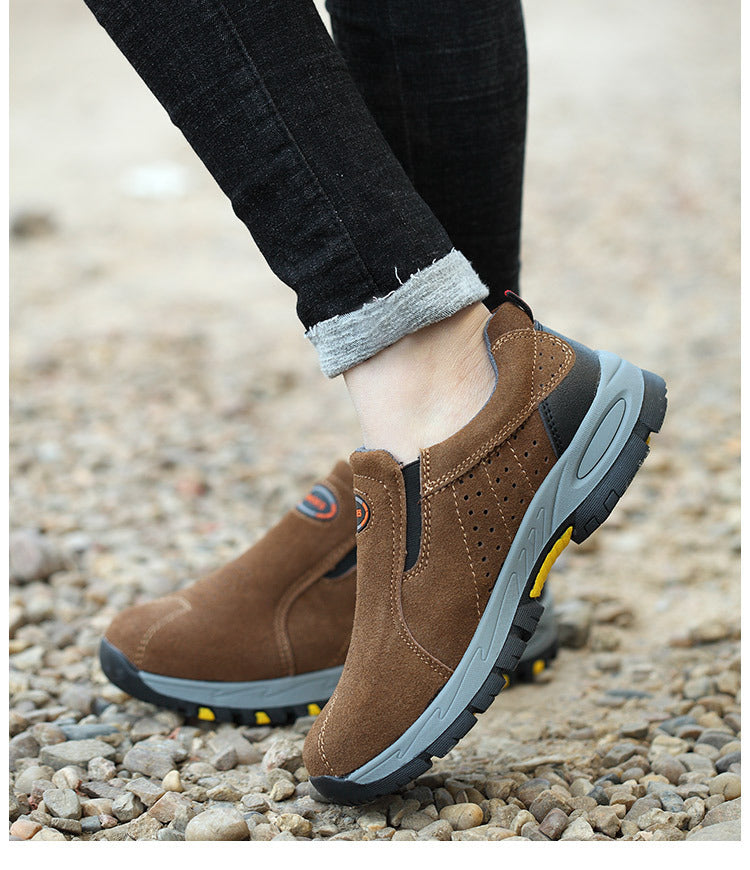 Anti-smash and anti-perforation steel toe cap shoes