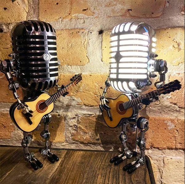 š„š„Vintage Metal Microphone Robot Desk Lamp
