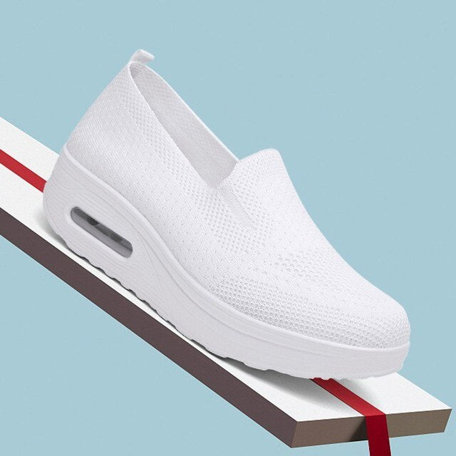 2023 Women’s Orthopedic Walking Shoes, Breathable & Lightweight Platform Loafers, Flying Woven Slip-on Shoes