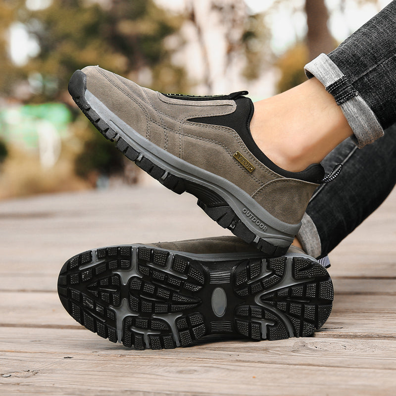 Men's Outdoor Lightweight Non-slip Walking Shoes, Slip On Hiking Shoes Sneakers